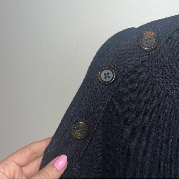 J. Crew Supercozy Button Shoulder Boatneck Button Sweater Sz XS - Picture 4 of 5